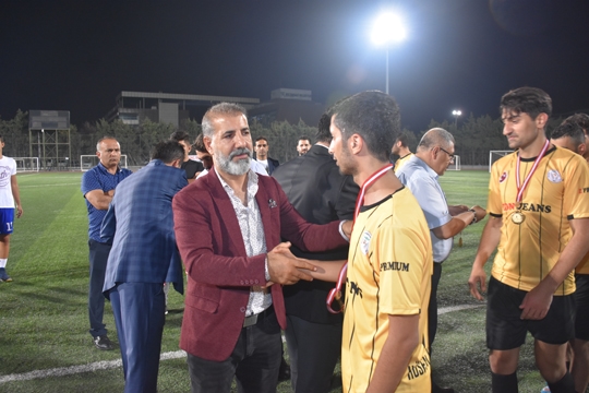 Sivas Kongresinin 100.Yılına ithafen düzenlenen futbol turnuvası Sultangazi Sivas Gençlik Platformu ve  (MADEF) Malatya Dernekler Federasyonu arasında oynanan Cumhuriyet Kupası maçı Cebeci Spor Kompleksinde gerçekleşti.