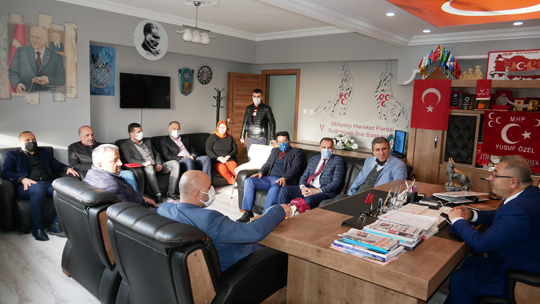 SULTANGAZİ TRABZONLULAR DERNEĞİ' NDEN SİYASİ PARTİLERE  ZİYARET