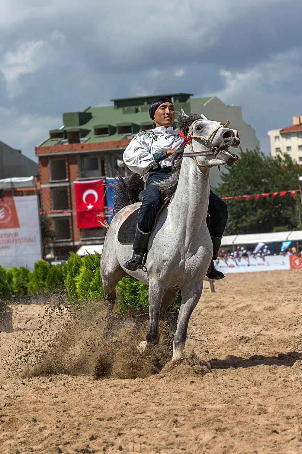 Etnospor Kültür Festivali`ne Gaziosmanpaşa`dan büyük ilgi