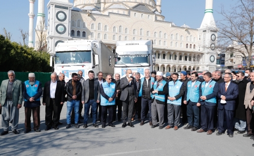 ARNAVUTKÖY’DEN İDLİB’E YARDIM KONVOYU
