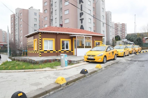 Arnavutköy’ün İlk Taksi Durağı Hizmete Hazır