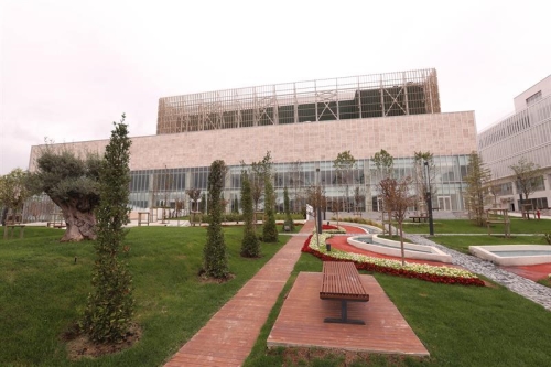 Arnavutköy’ün Yeni Spor Kompleksi Hizmete Giriyor