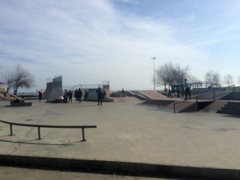 Avcılar’Da Bisiklet Rampasından Düşen Adam Ağır Yaralandı
