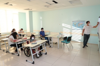 Başakşehir Belediyesi’Nden Engellilere Özel Kpss Kursu
