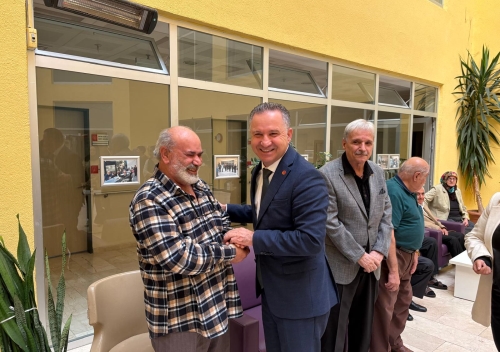 CHP Sultangazi İlçe Başkanı Kemal Avseren Huzurevini Ziyaret etti