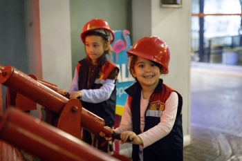 Çocuklar Ülkesi, Kız Çocuklarının Özgüvenini Artıracak Aktivitelere Destek Verdi
