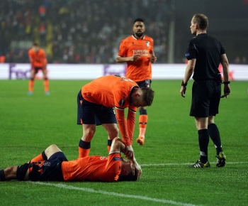 Crivelli Oyuna Devam Edemedi
