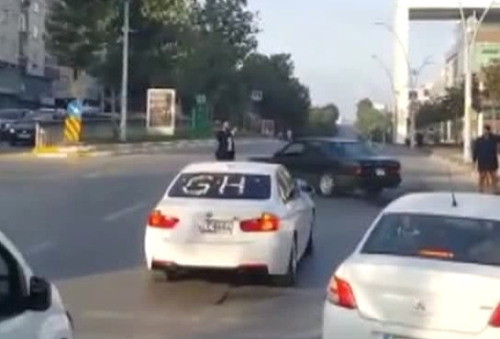 Düğün Konvoyundaki Trafik Magandası 