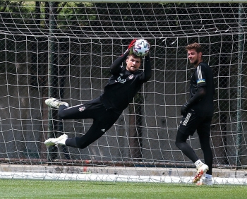 Ersin Destanoğlu: "Beşiktaş’Ta Uzun Yıllar Oynamak İstiyorum"
