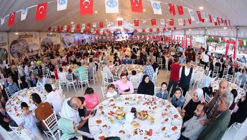 Erzurumlular iftarda buluştu