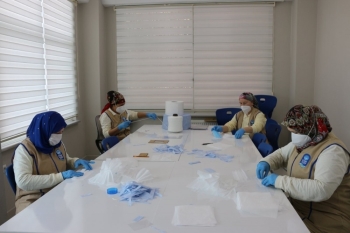 Eyüpsultan Belediyesi, Salgın Sürecinde Toplam 70 Bin Maske Üretti
