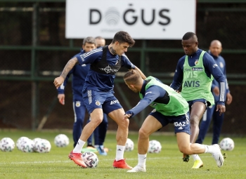 Fenerbahçe, Antalyaspor Hazırlıklarını Sürdürdü
