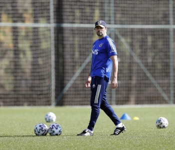 Fenerbahçe, Göztepe Maçı Hazırlıklarını Sürdürdü
