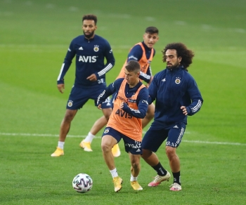 Fenerbahçe’De Karacabey Belediye Spor Maçı Hazırlıkları Başladı
