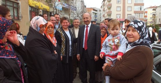 Cahit Altunay, esnaf ziyaretlerine devam ediyor. 