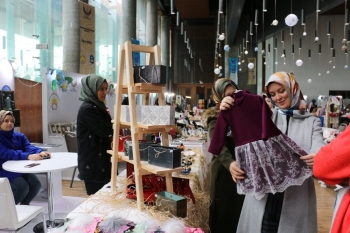 Girişimci Kadınlar Hatice Kübra Tongar İle Buluştu
