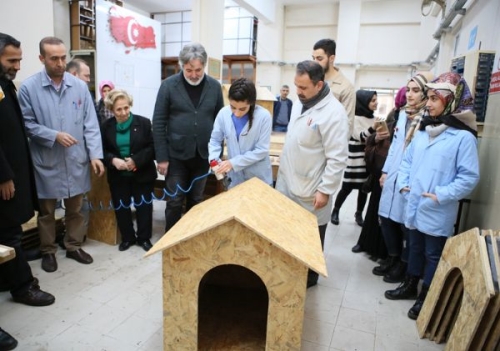 HER HAYVANA BİR KULÜBE