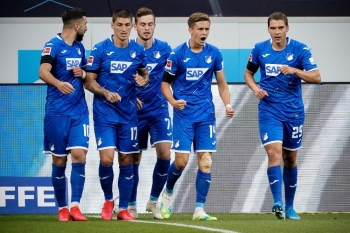 Hoffenheim, 7 Maç Sonra Galibiyetle Tanıştı
