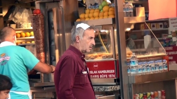 İstiklal Caddesi’Nde Hayrete Düşüren Görüntü
