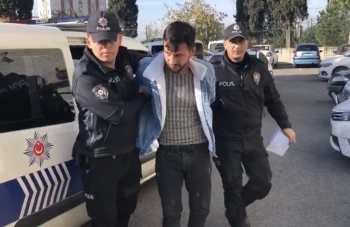 Kartal’Da Eşi Tarafından Defalarca Bıçaklanan Kadın Ağır Yaralandı
