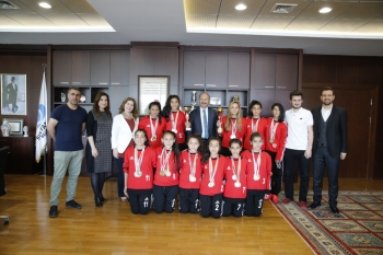 Mevlana Ortaokulu Sultangazi’nin Gururu Oldu