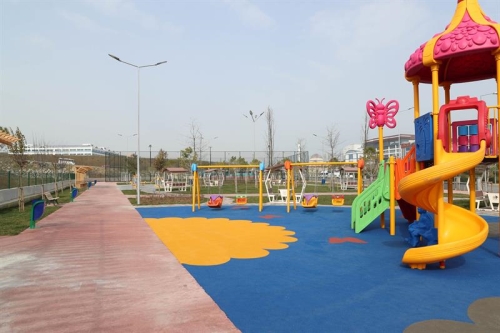 Mevlana Parkı Vatandaşların Hizmetinde