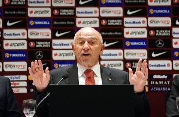 Nihat Özdemir: "Sağlık Çerçevesinde Bu Ligi Ne Yapıp, Ne Edip Tamamlamak İstiyoruz"
