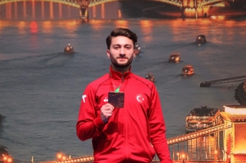 Ömer Faruk Ateş, Avrupa Şampiyonu
