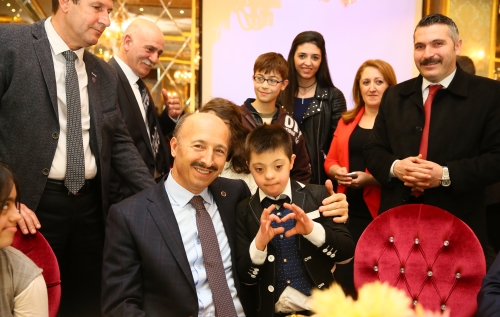 Özel Çocuklarının Özel Günü