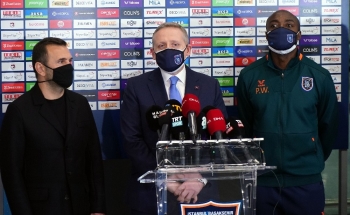 Pierre Webo: "8 Aralık Gecesi Irkçılığa Karşı Farklı Bir Boyut Aldı"
