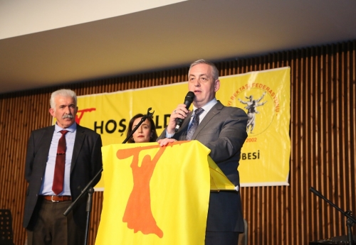 Pir Sultan Abdal Kültür Derneği Gece Düzenledi