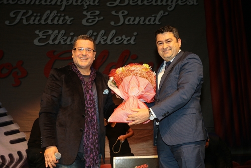 Sanatçı İsmail Hazar’dan Türk Halk Müziği Ziyafeti