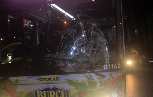 Sarıyer’de yolun karşısına geçmeye çalışan çocuğu İETT otobüsü çarptı