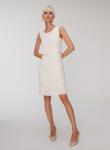 Sonbahar-Kış Koleksiyonda Şehirli Kadın Stili Ön Plana Çıkıyor
