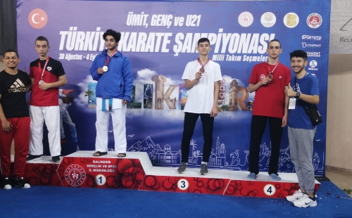 SULTANGAZİ EVLATLARIYLA GURUR DUYUYOR.