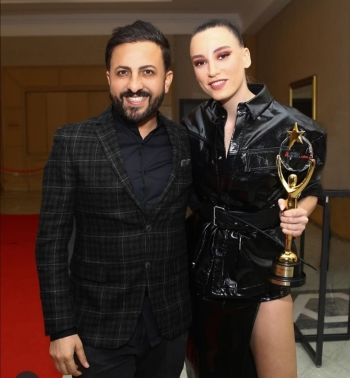 Ünlüleri Giydiren Rimena Modacısı Dalmış, Korona Sürecinde Modayı Değerlendirdi
