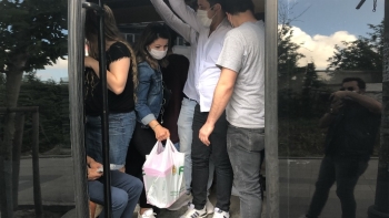 Yasağa Rağmen Minibüste 25 Yolcu
