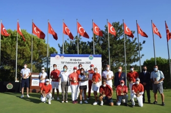 30 Ağustos Federasyon Kupası Şampiyonu: Ilgın Zeynep Denizci
