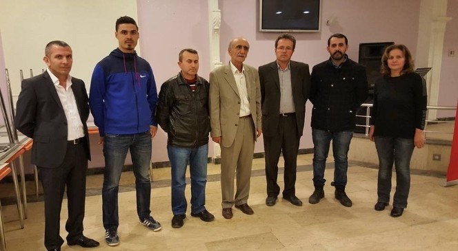 Altınova  Kent  Konseyi  Başkanı  Ali  Yurt  Oldu