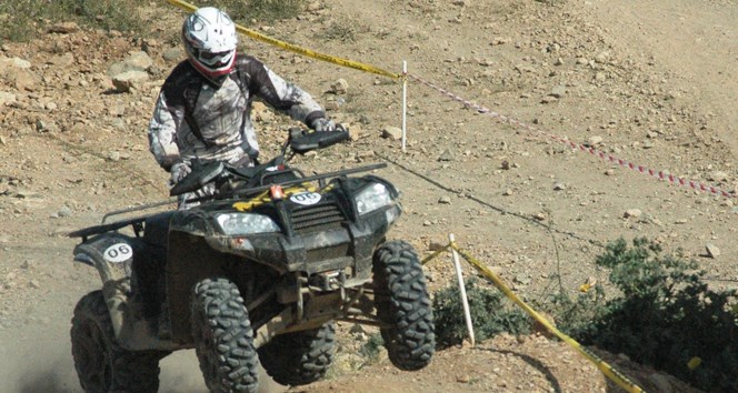 ATV yarışları nefes kesti