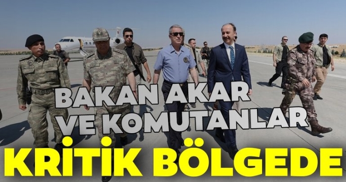 Bakan Akar Şanlıurfa'daki Birliklerde İnceleme ve Denetlemelerde Bulundu