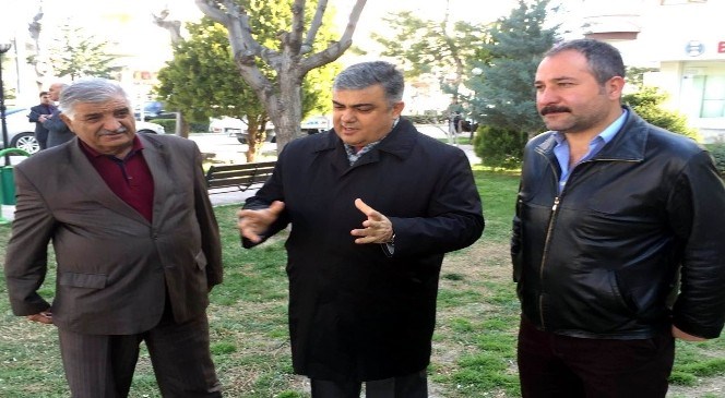 Başkan  Özgüven'den  Çekirdek  Kabuğu  Sitemi