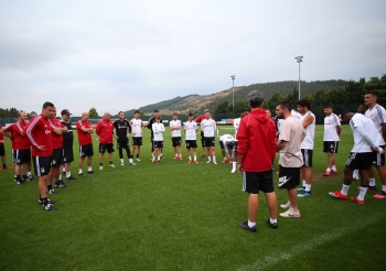 Beşiktaş, Rebocho İle Vedalaştı
