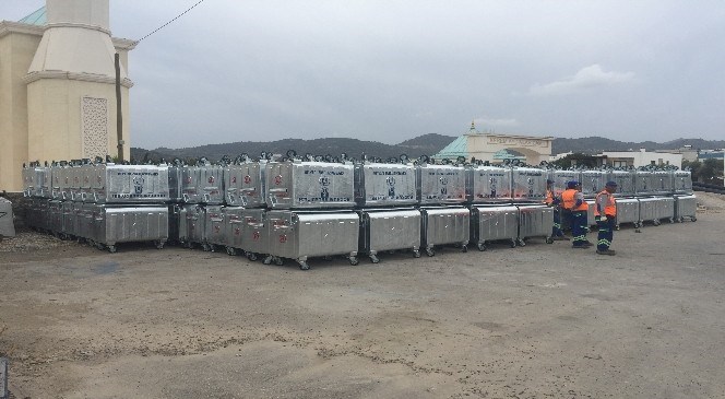 Bodrum  Belediyesi  Çöp  Konteynerlerini  Yeniliyor