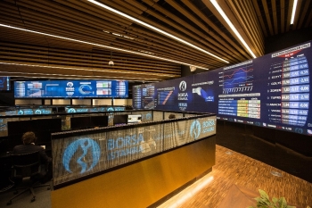 Borsa İlk Yarıda Yükseldi
