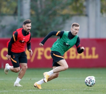 Galatasaray, Kayserispor Maçı Hazırlıklarını Sürdürdü
