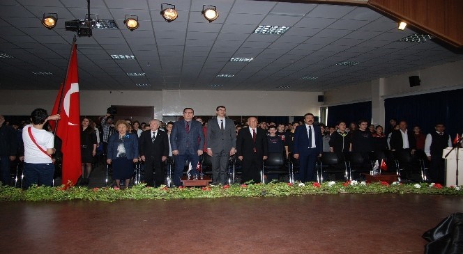 Gkv  Öğrencilerinden  'geri  Dönmeyi  Düşünmediler'  Oratoryosu