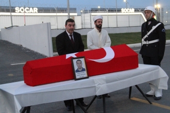 Hayatını Kaybeden Polis İçin İstanbul Havalimanı’Nda Cenaze Töreni Düzenlendi