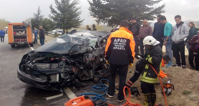 Isparta’da feci kaza: 1 ölü, 39 yaralı