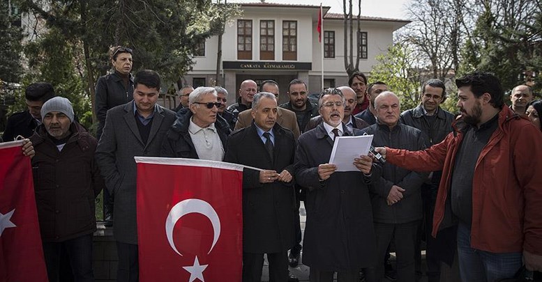 Kızılay esnafı teröre karşı birlik oldu
